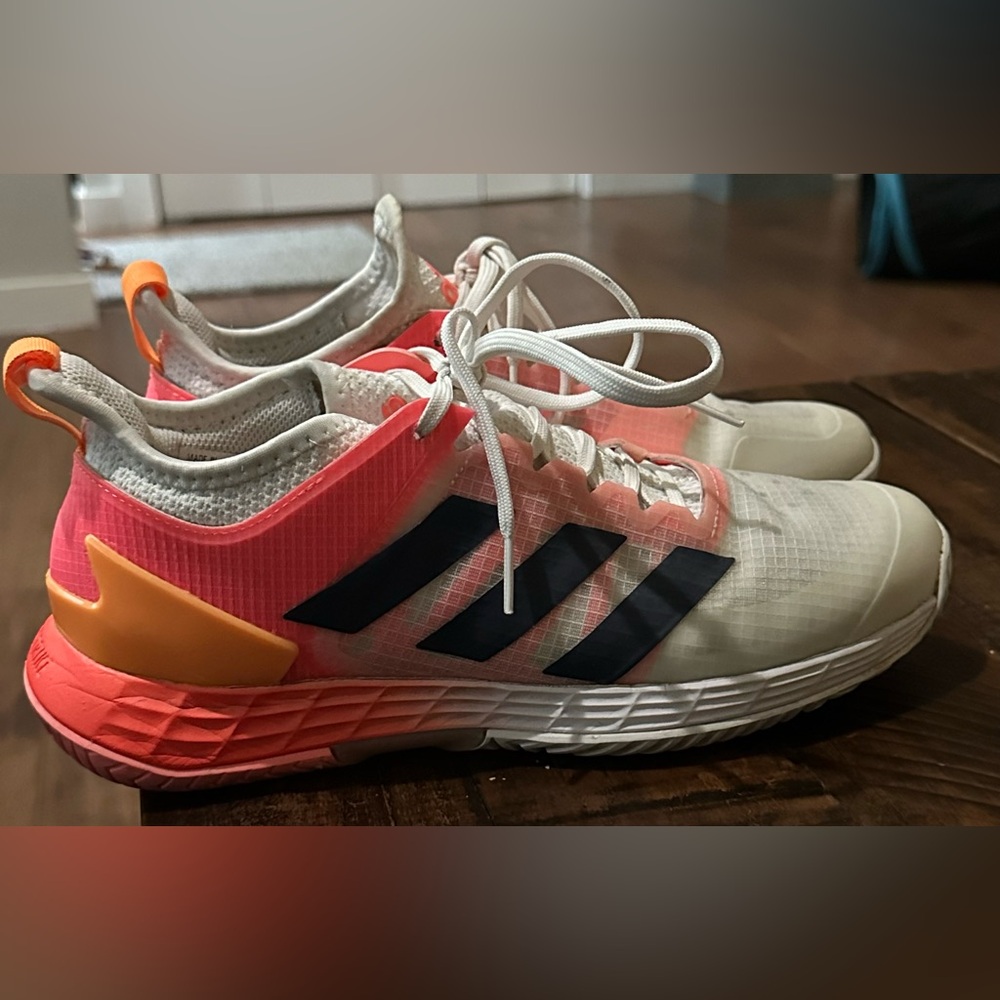 Adidas women’s Ubersonic